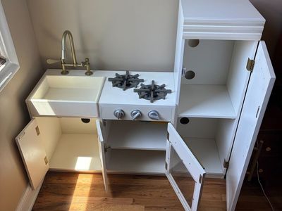 Wooden Kids Play Kitchen – Farmhouse Style with Sink, Stove & Refrigerator