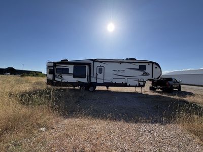 Grand Design Reflection 367BHS Fifth Wheel RV - 2021 Model, Sleeps 9+, Excellent Condition