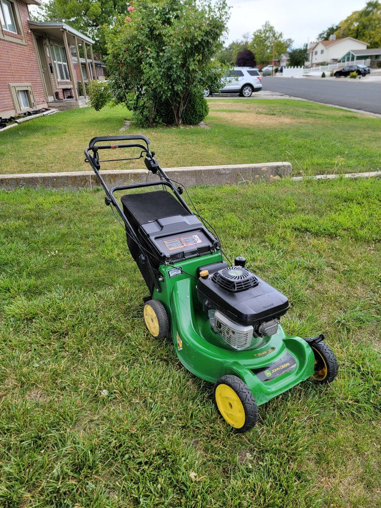 John Deere JX75 179cc OHV 5-Speed Walk-Behind Self-Propelled Lawn Mower with Blade Brake Clutch