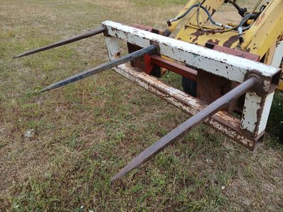 Hay fork / Hay spear