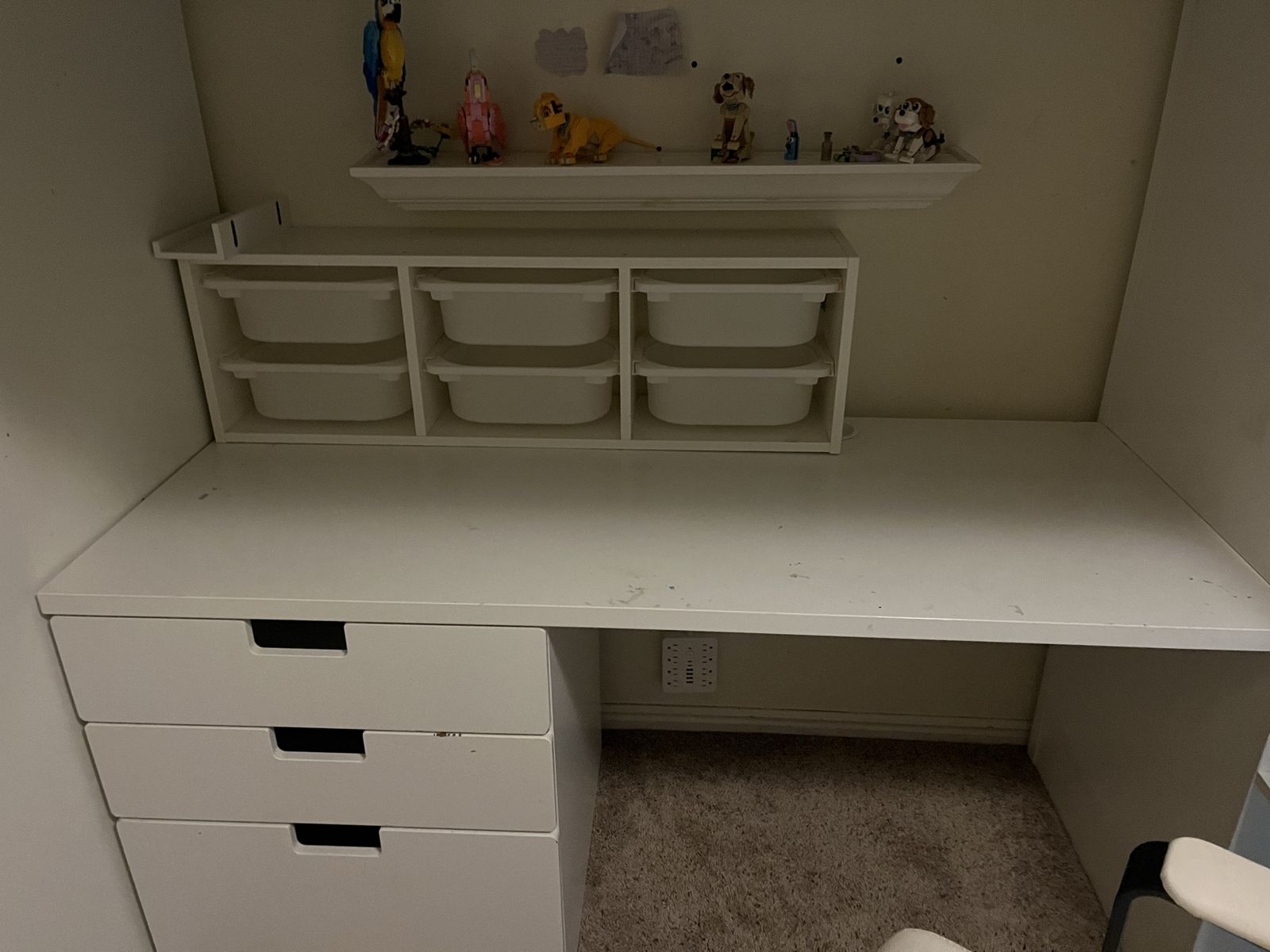 Main image 5