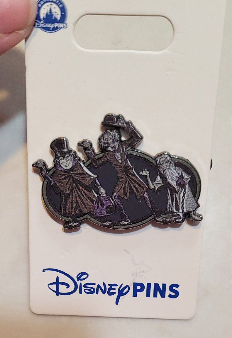New 2025 Haunted Mansion Hitchhiking Ghosts Pin