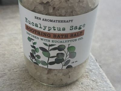 Zen Aromatherapy Eucalyptus Sage Soothing Bath Salt - 16 oz Glass Jar