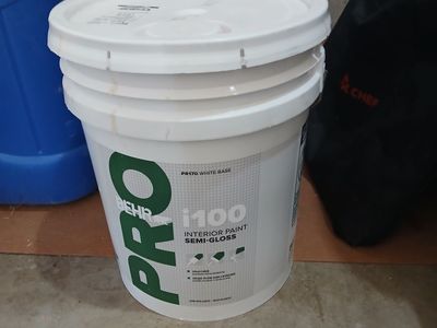 New 5 gallon paint