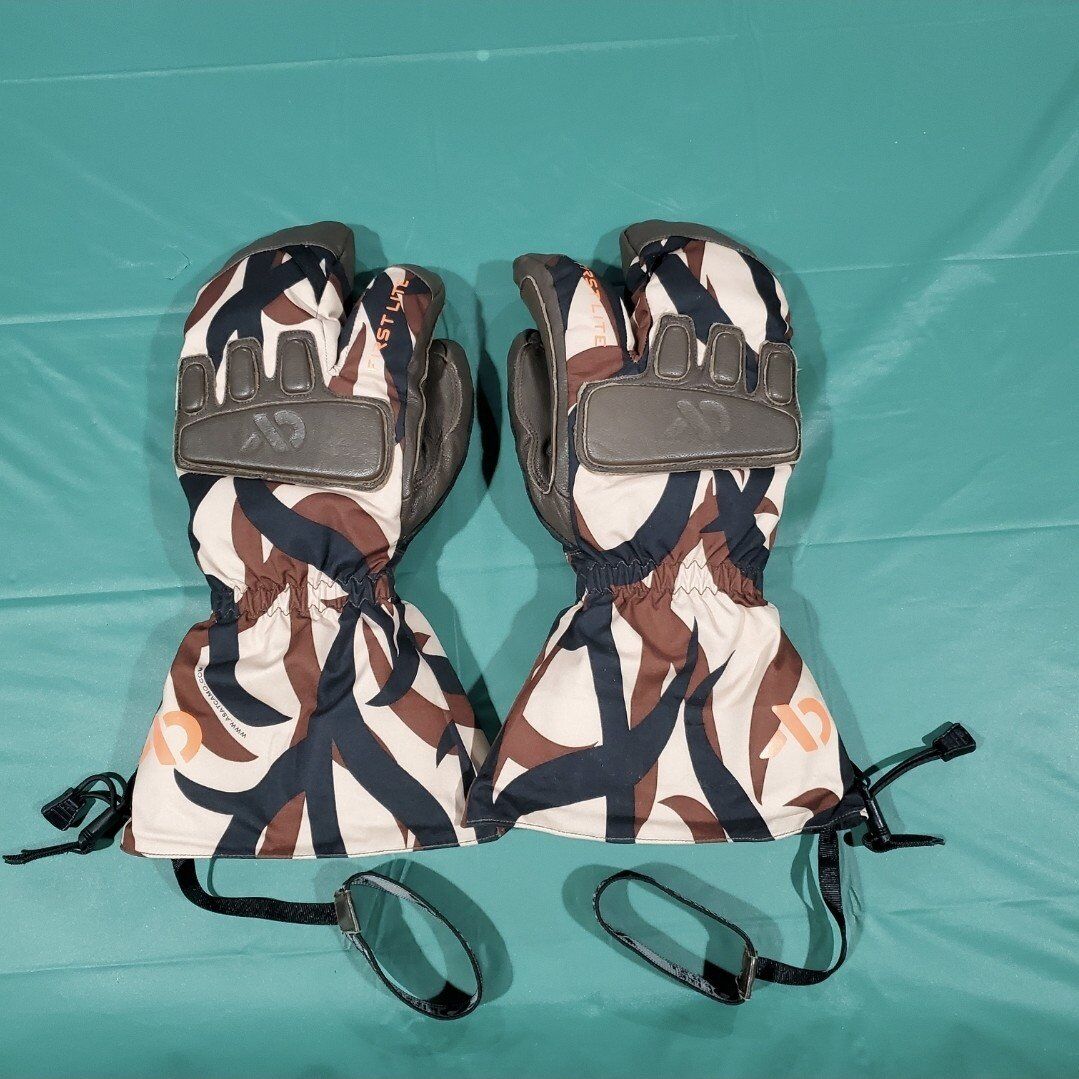 First Lite Grizzly Trigger Mitt