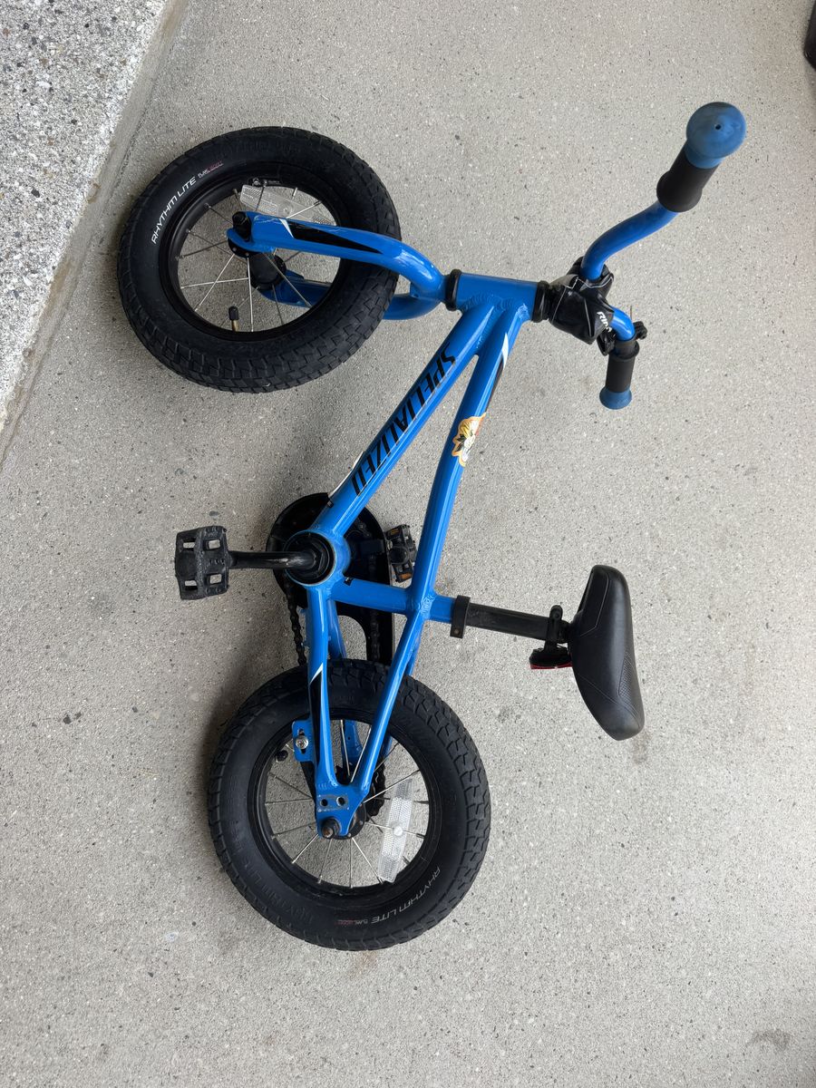 Specialized Riprock Coaster 12 Kids' Bike - Blue, 12-inch wheels