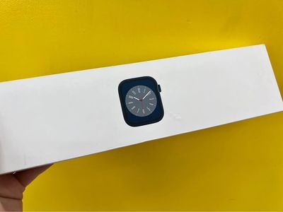 Apple Watch Series 8, 41MM -GPS