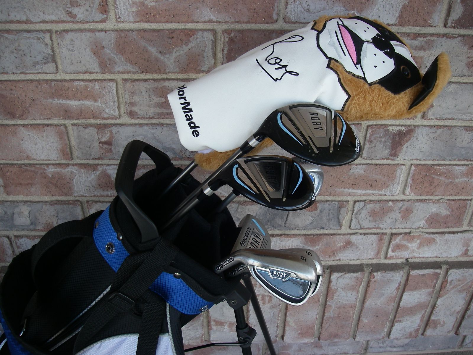 Left Hand TaylorMade Rory 8 Plus Junior, Fits 56"-59" Tall, Golf Clubs Set, Hybrid, Stand Bag, Graphite, JR, LH
