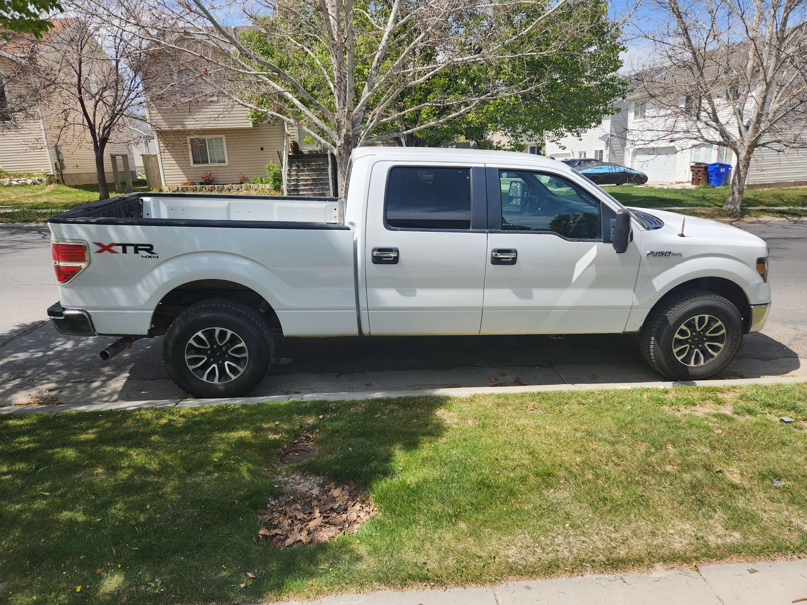 2011 FORD F150 Supercrew