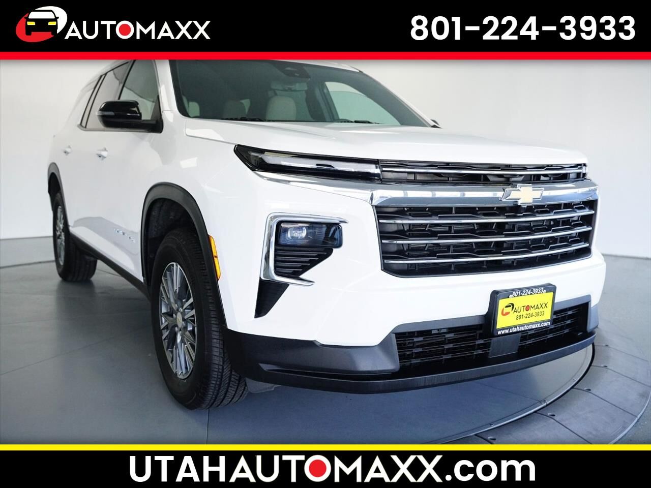 2025 Chevrolet Traverse LT