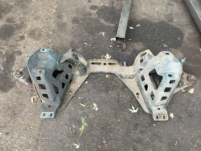 Ford Mustang SN95 engine cradle 5.0 302 v8