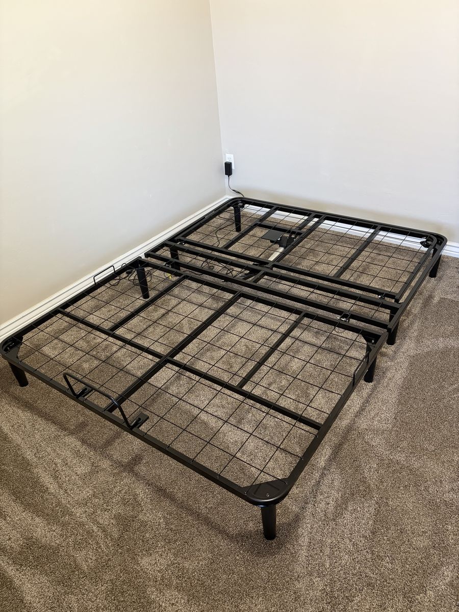 Mattress Firm M110 Adjustable Queen Bed Frame with Remote, Black Metal