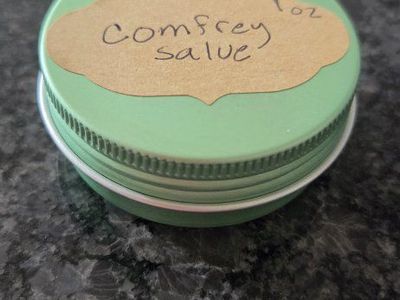 Russian Comfrey Salve
