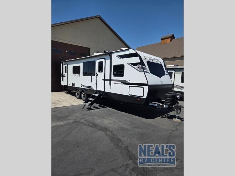 2026 EAST TO WEST Longitude 285BH