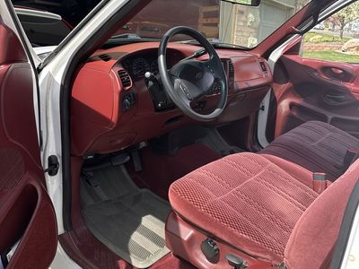 1997 Ford F-150 XLT