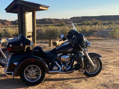 2009 Harley Davidson Tri Glide Ultra Trike Motorcycle Black Touring Cruiser