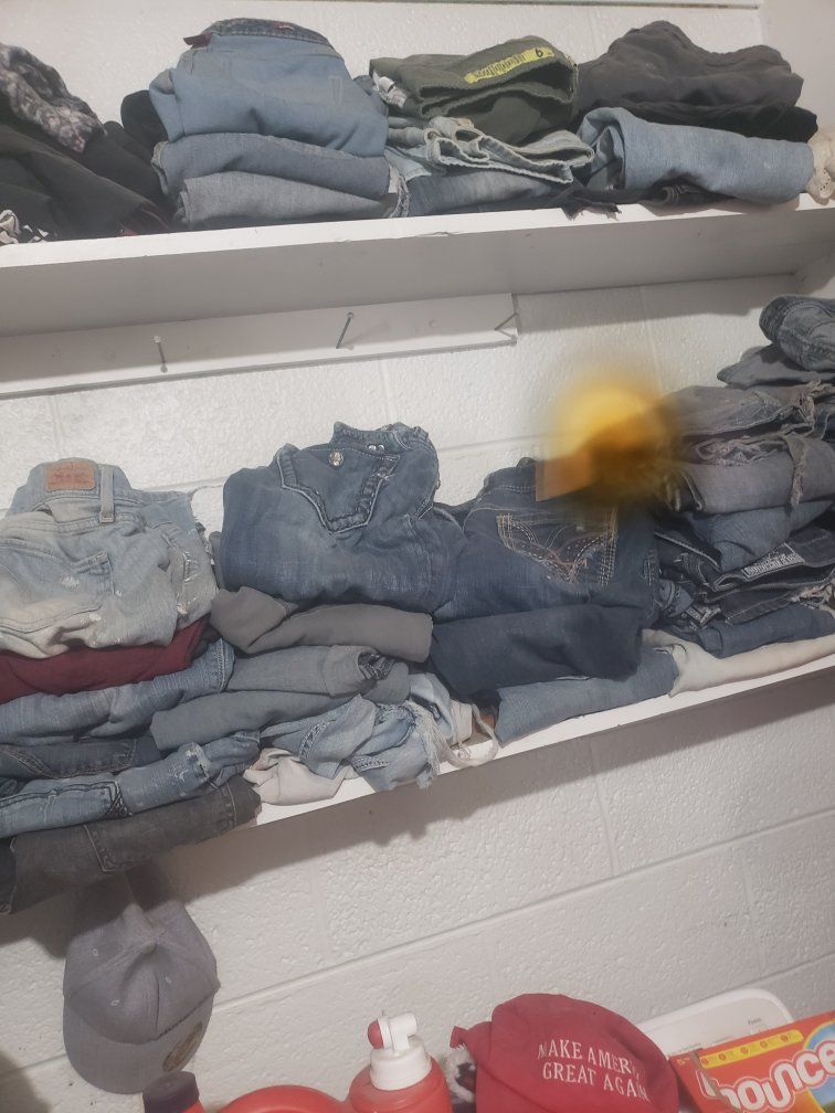jeans