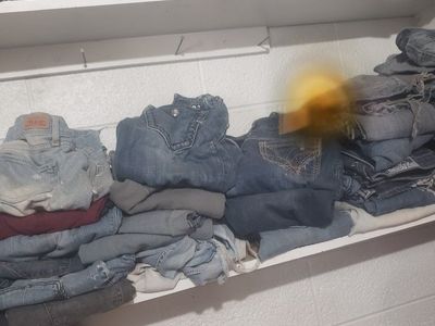 jeans