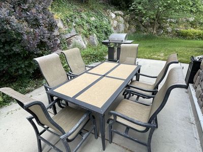 Outdoor Patio Dining Set - Table & 6 Chairs, Durable Metal Frame, Tan Mesh Fabric