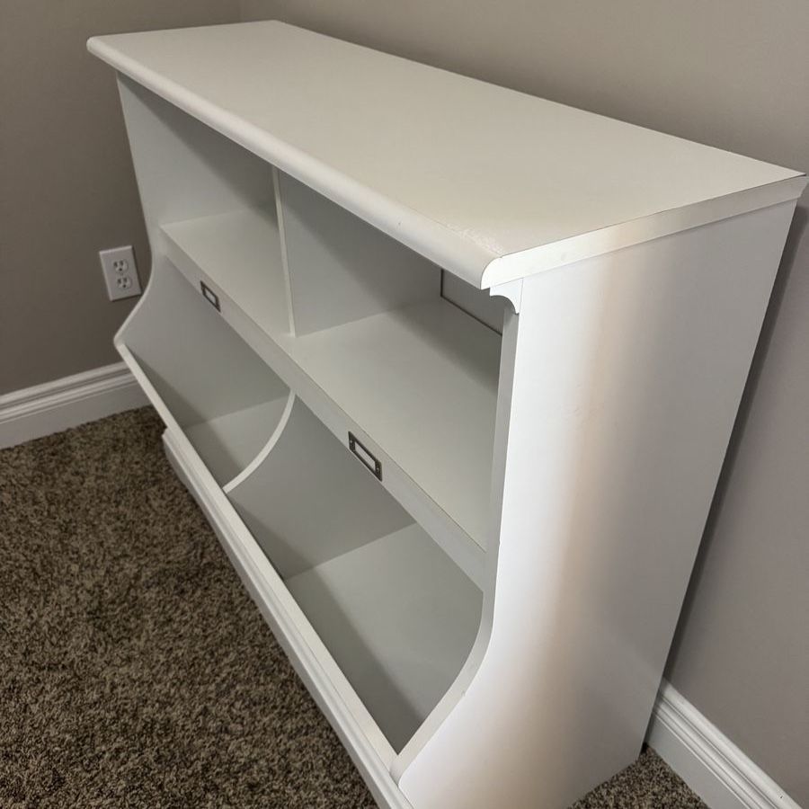 Main image 5