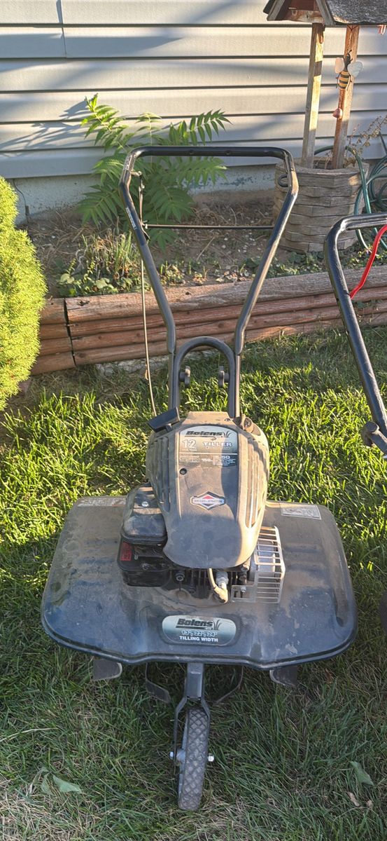 Briggs and Stratton front tine tiller