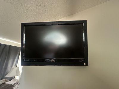 31in VIZIO TV with Apple TV and swivel mount
