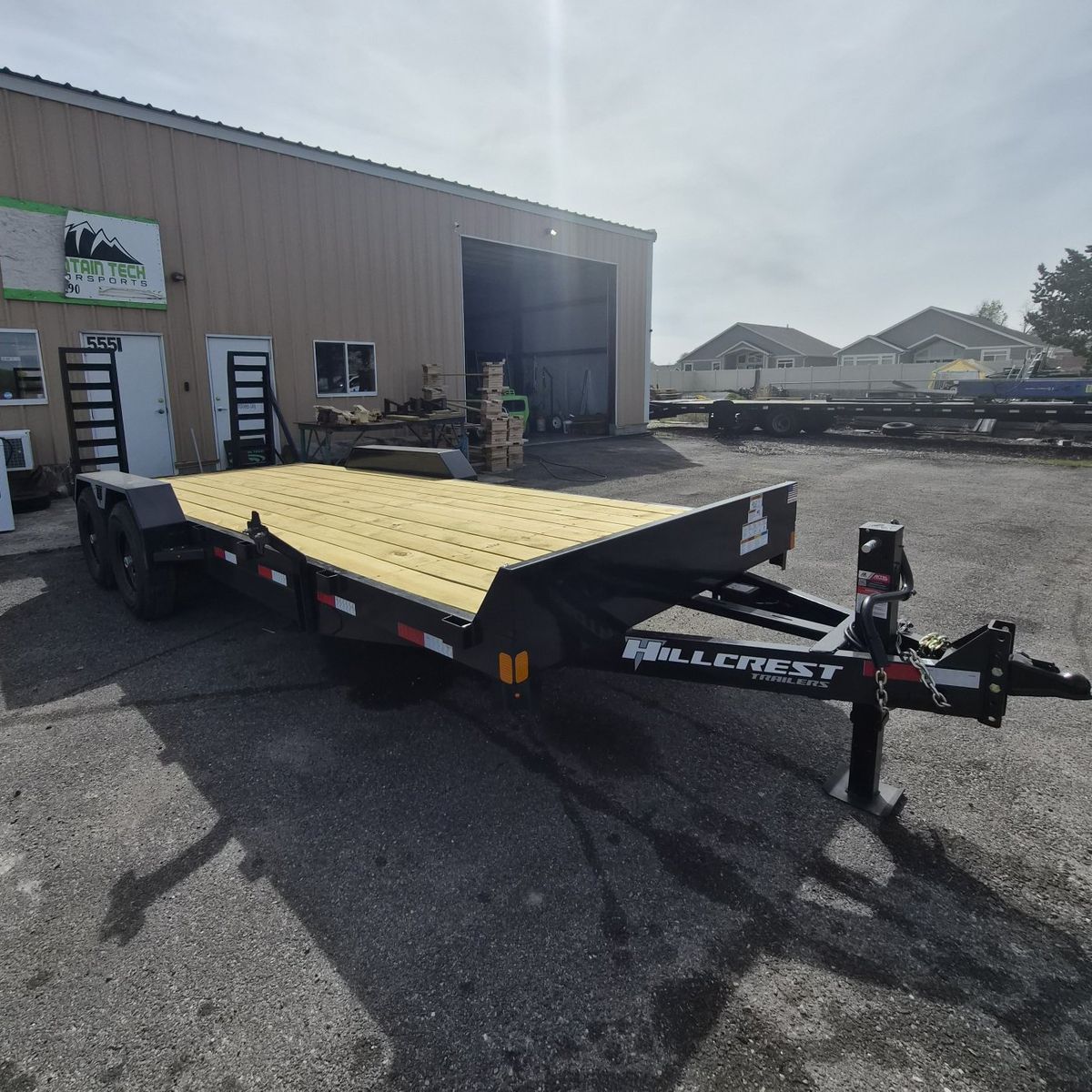 *Spring SALE**2026 Hillcrest 20' Tilt Deck 10K