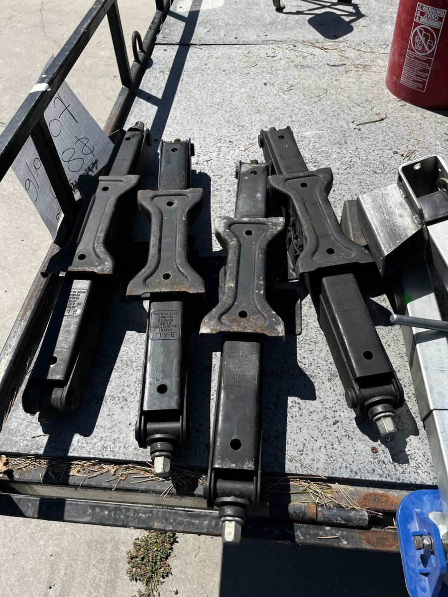  4 RV Stabilizer Jacks 