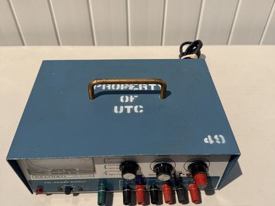 Heathkit IP-2718 Tri-Power Supply Vintage Electronics Bench Power Supply