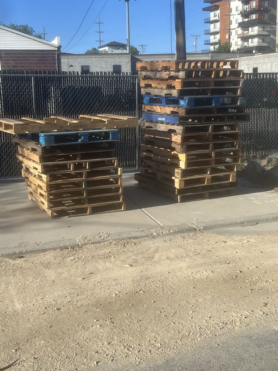 Free Pallets