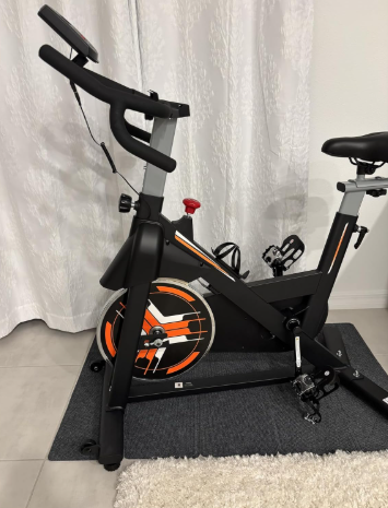 New in box Magnetic Stationary Bike