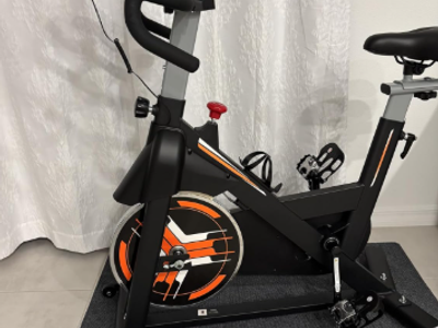 New in box Magnetic Stationary Bike