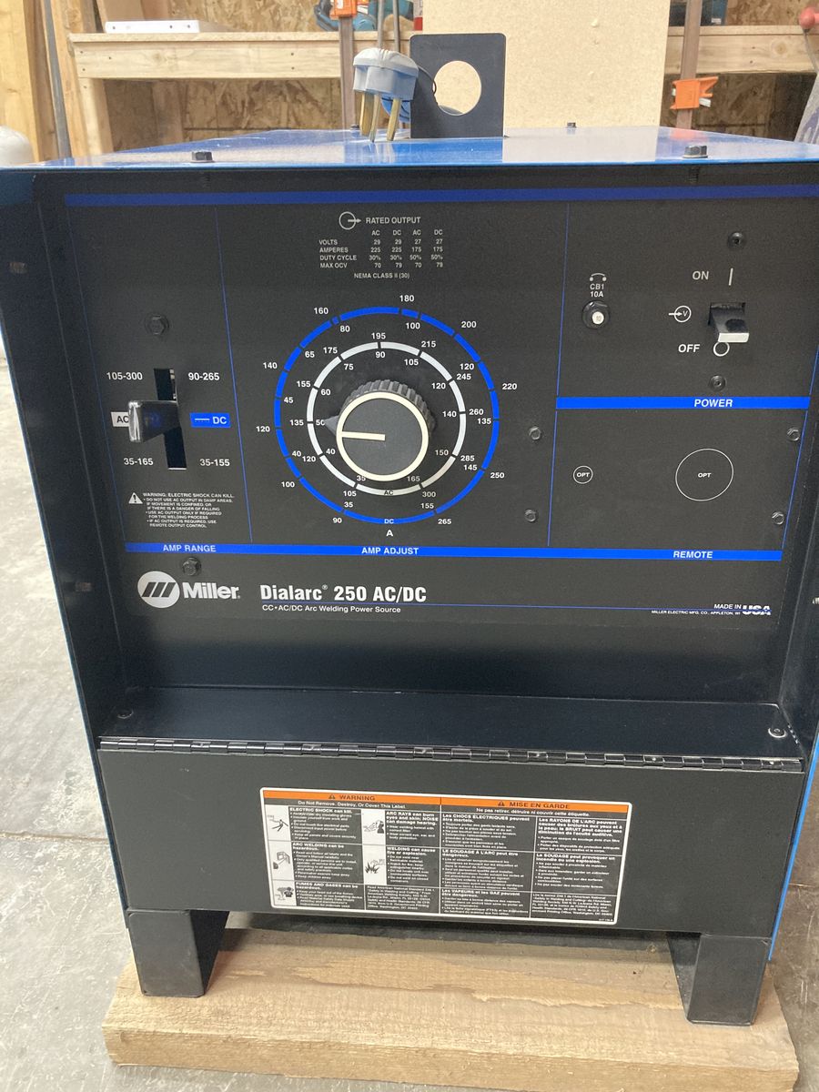 Miller Welder Dialarc 250