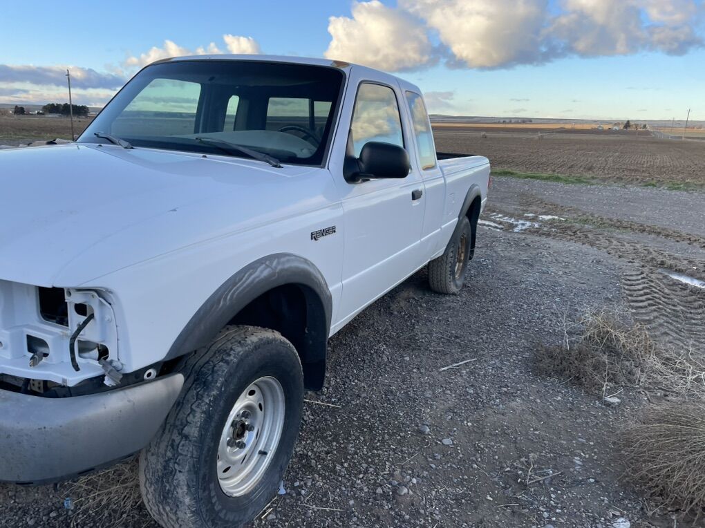 2000 Ford ranger 4 Door Extended Cab Roller