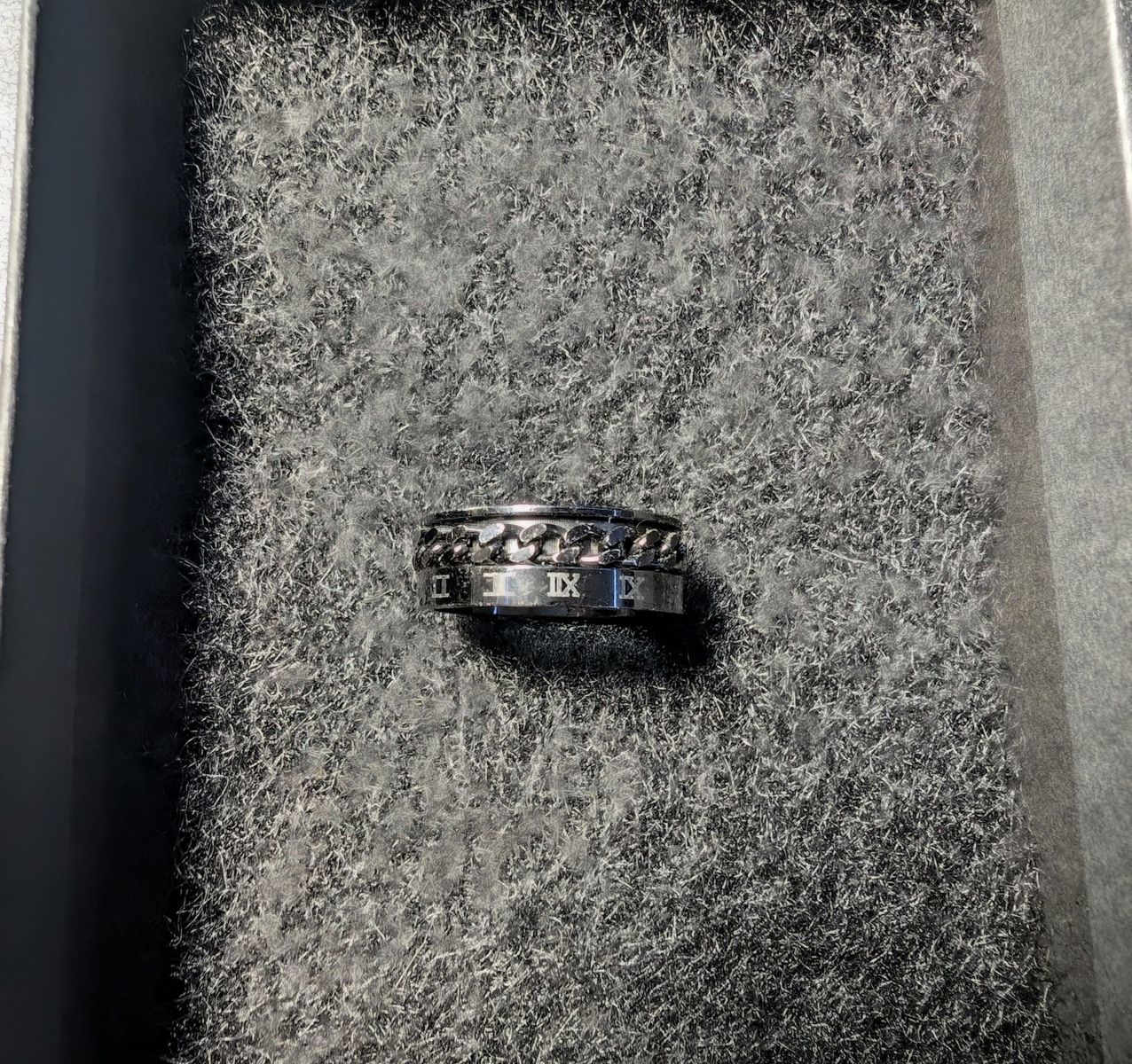 Stainless Steel Roman Numeral Chain Spinner Ring