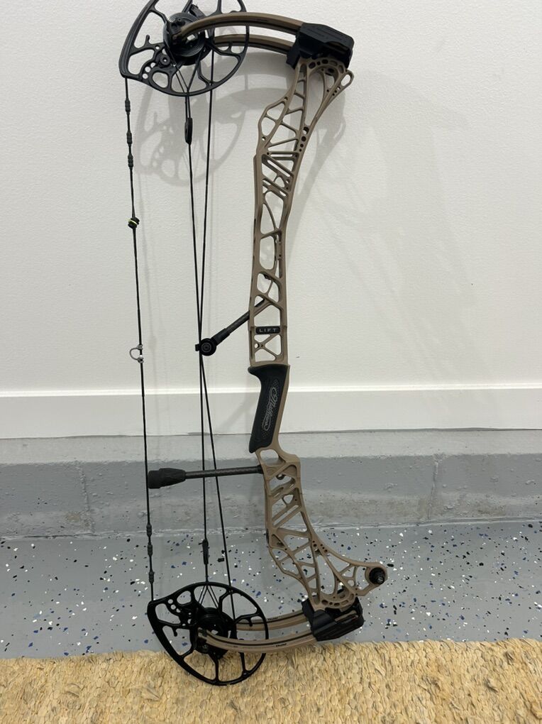 LH Matthews Lift Bow