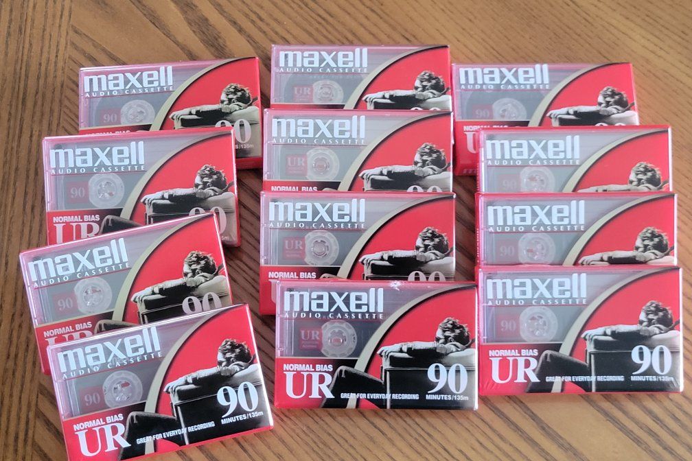 Maxell UR 90 Normal Bias Audio Cassette Tapes Lot of 12 Sealed