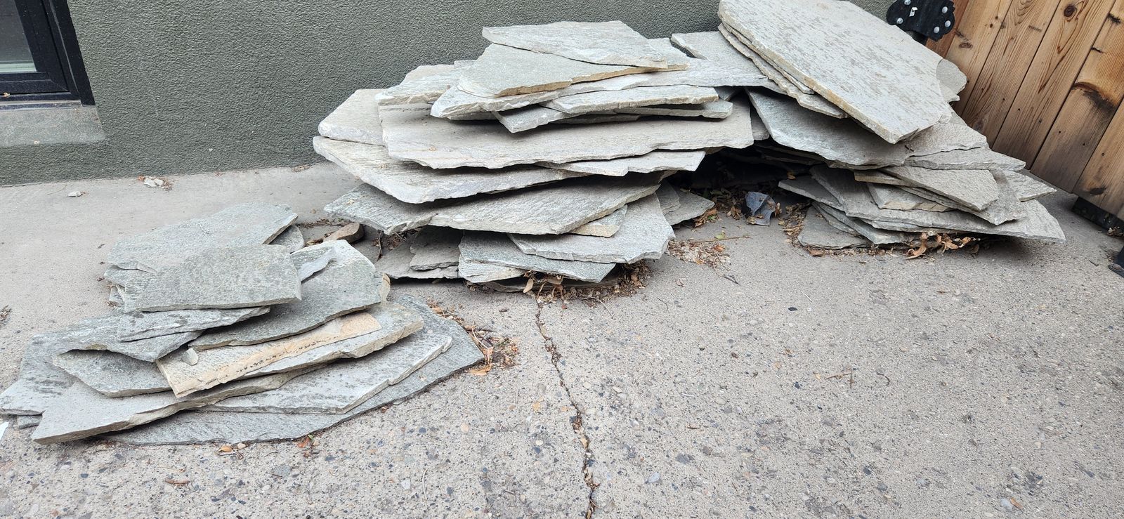 [Spoken for] Free Flagstone