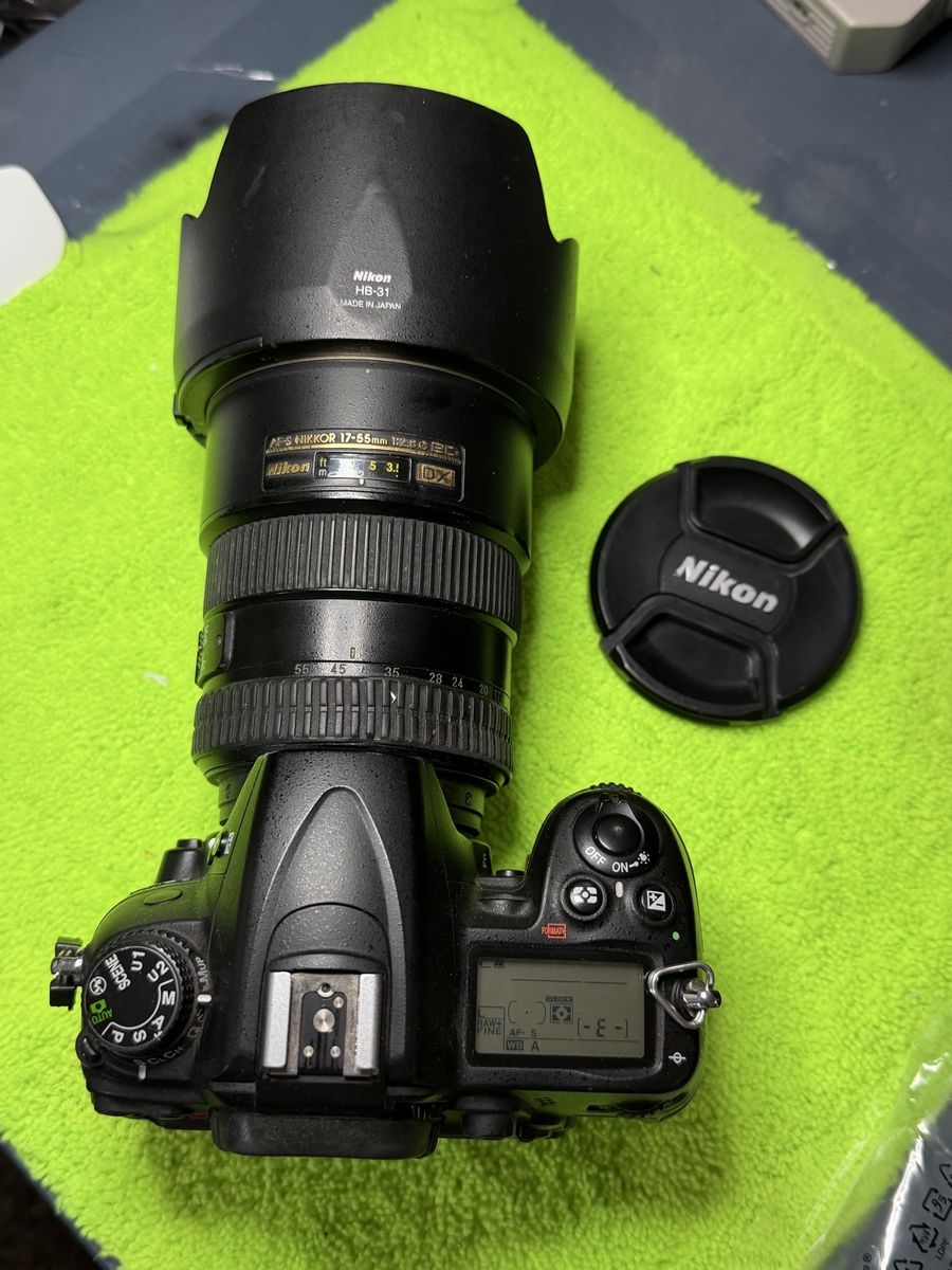 Nikon D7000, 17-55mm f2.8 , works great