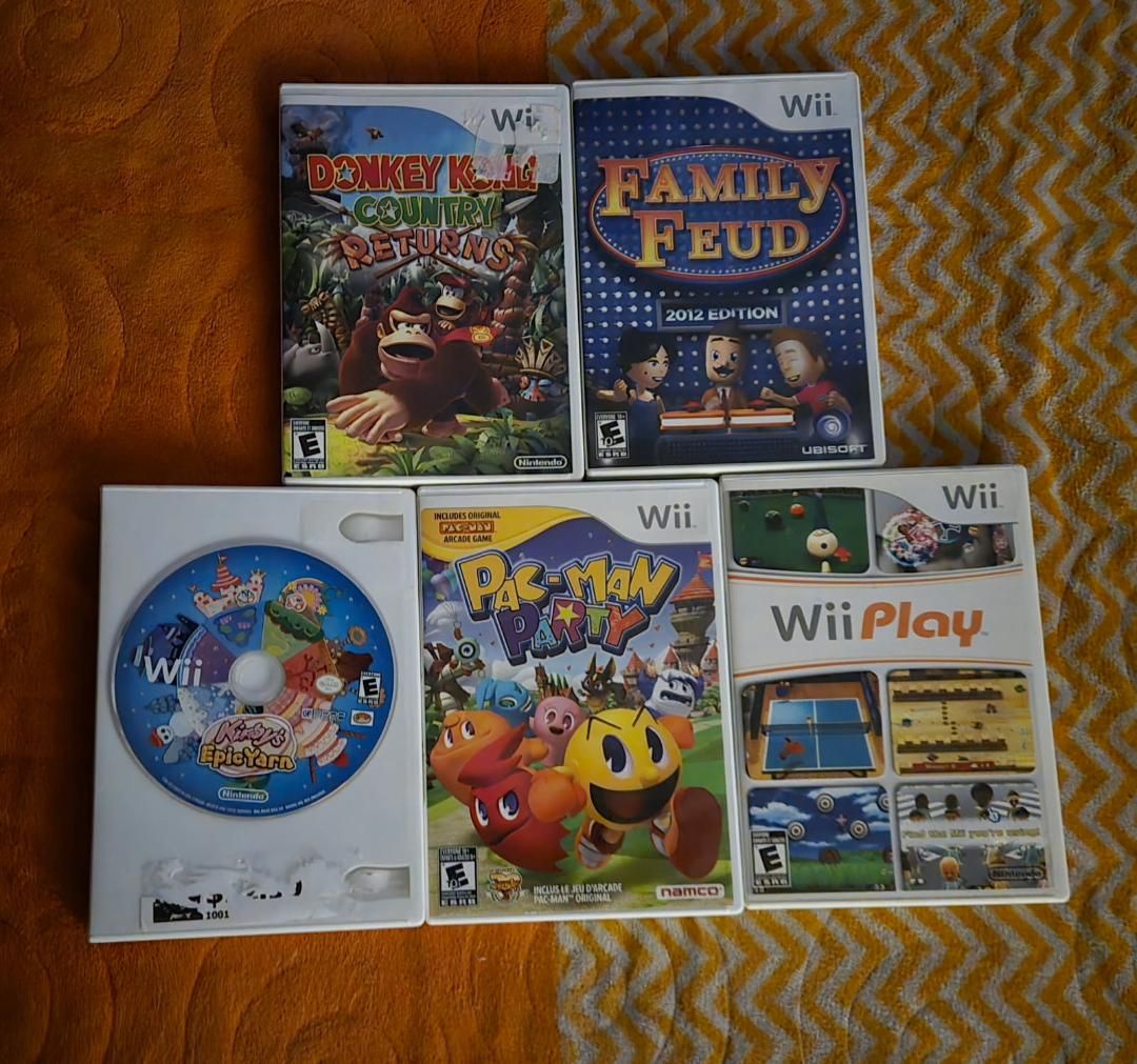Nintendo Wii games $10 each including Wii Play! trades considered!~