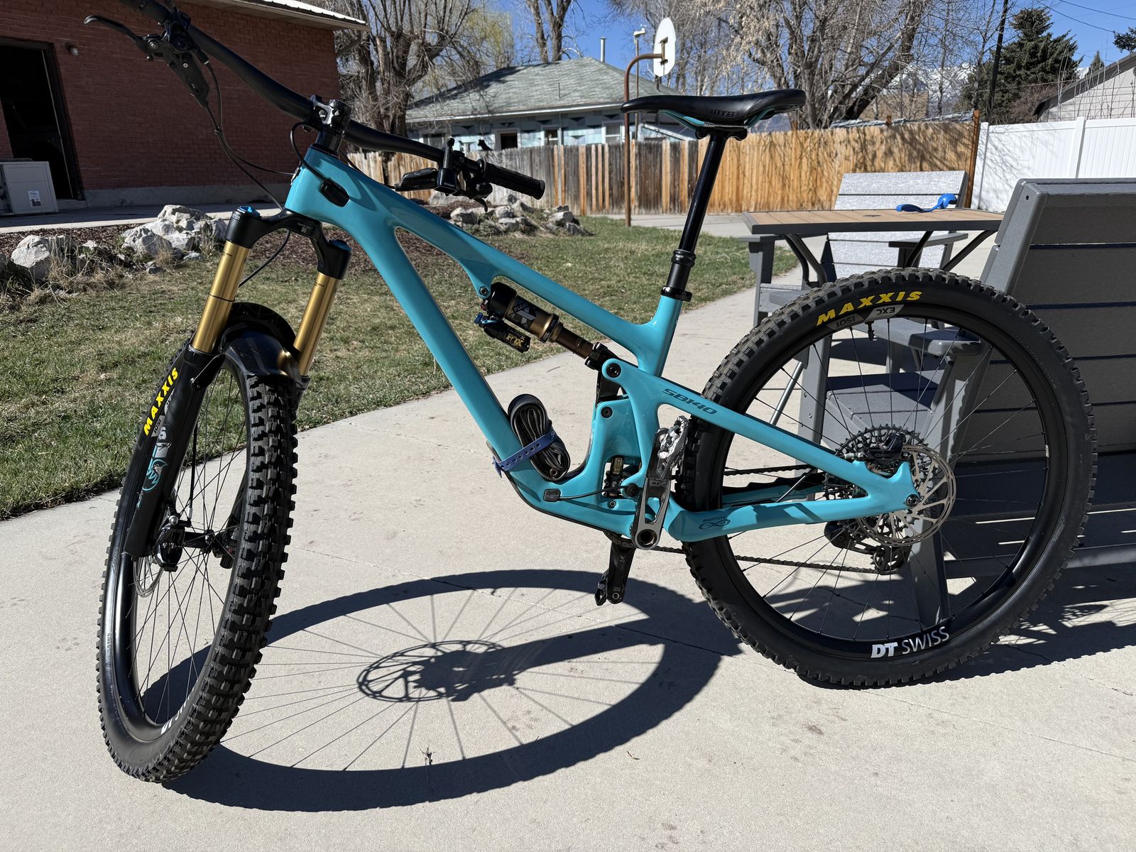 2024 Yeti SB140LR (Medium)