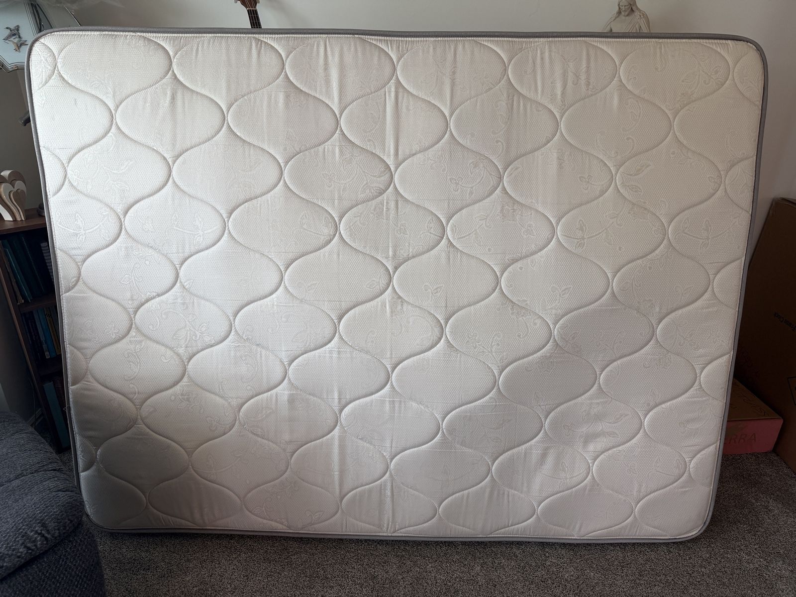 Queen mattress