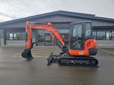 KX040 Kubota