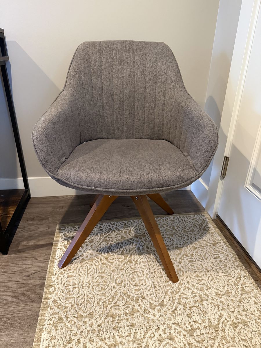 Modern Swivel Accent Chair - Gray Fabric & Wood Base