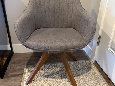 Modern Swivel Accent Chair - Gray Fabric & Wood Base