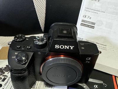 Sony Alpha a7 III Full-Frame Mirrorless Camera 4K SteadyShot Inside , body only, no box