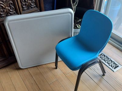lifetime kids table and chairs