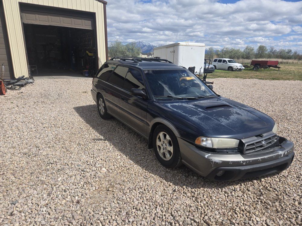 Parting out this 1998 Subaru Outback