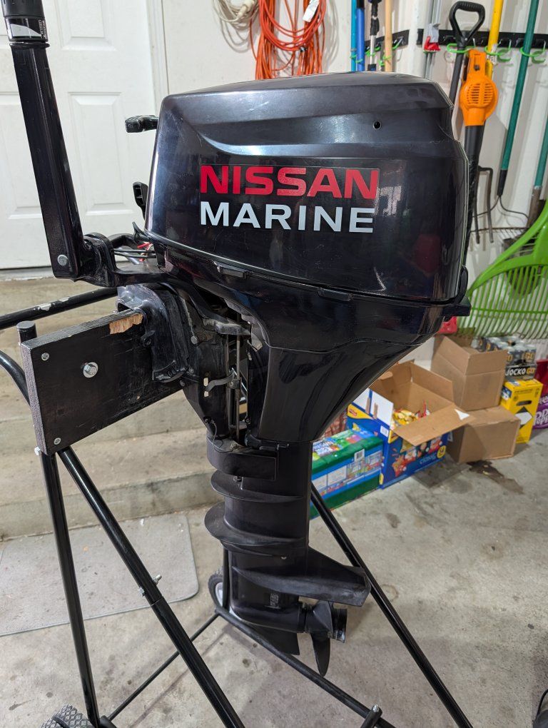 2010 Nissan 8hp 4 stroke outboard