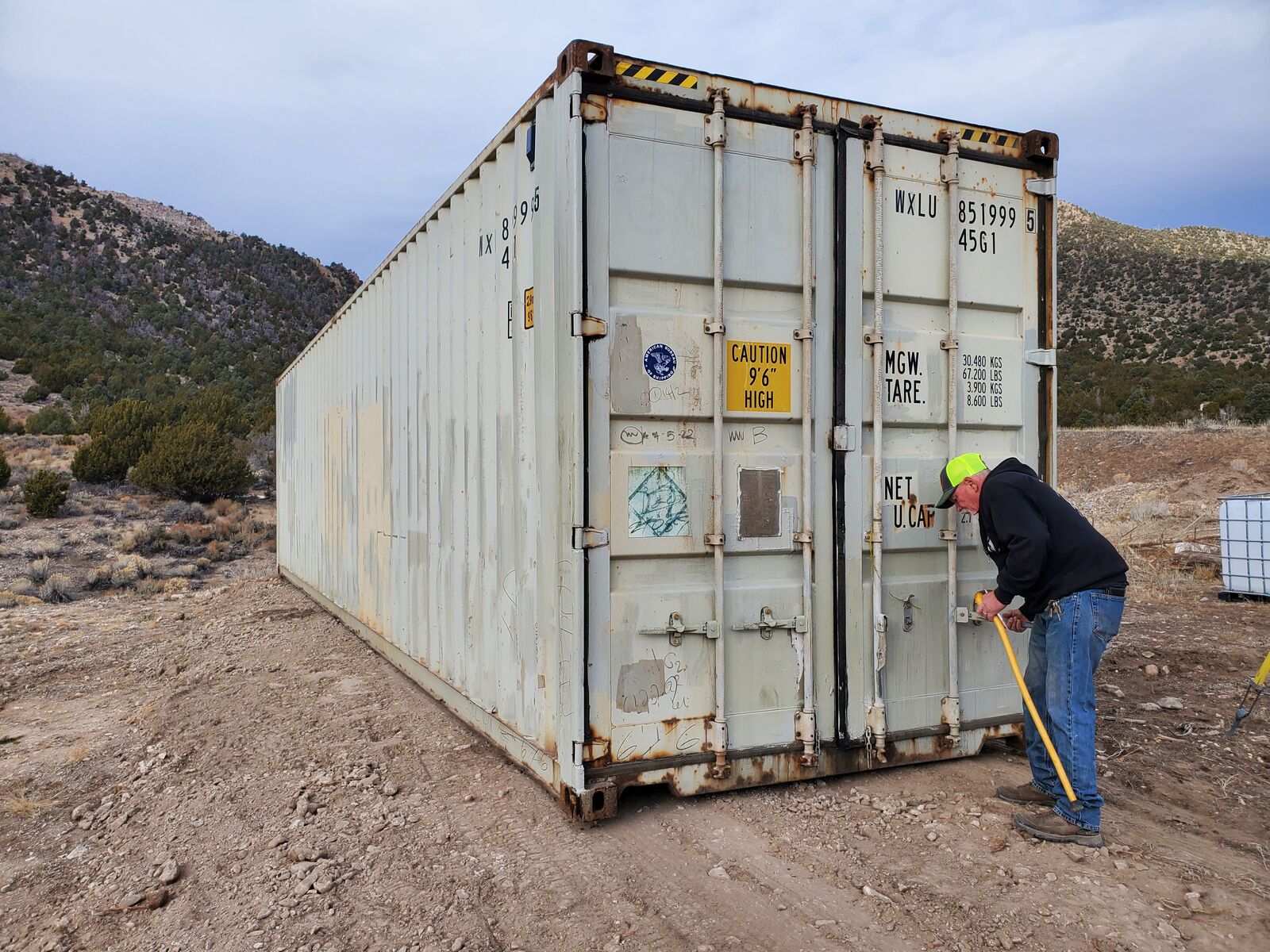 20' and 40' High Cube Shipping Containers. Great Office, Shed, Used and New One Trip Conex. Connex, Best Price!